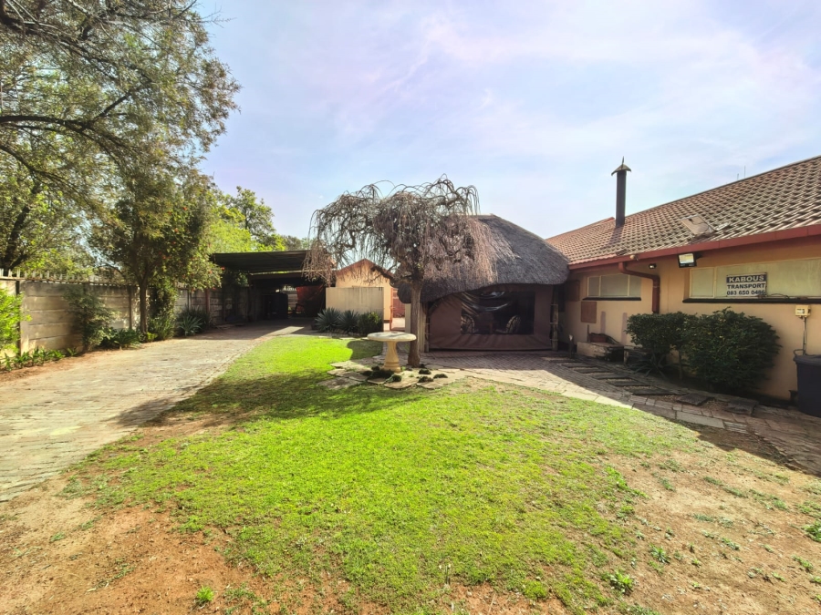 3 Bedroom Property for Sale in Vaalpark Free State